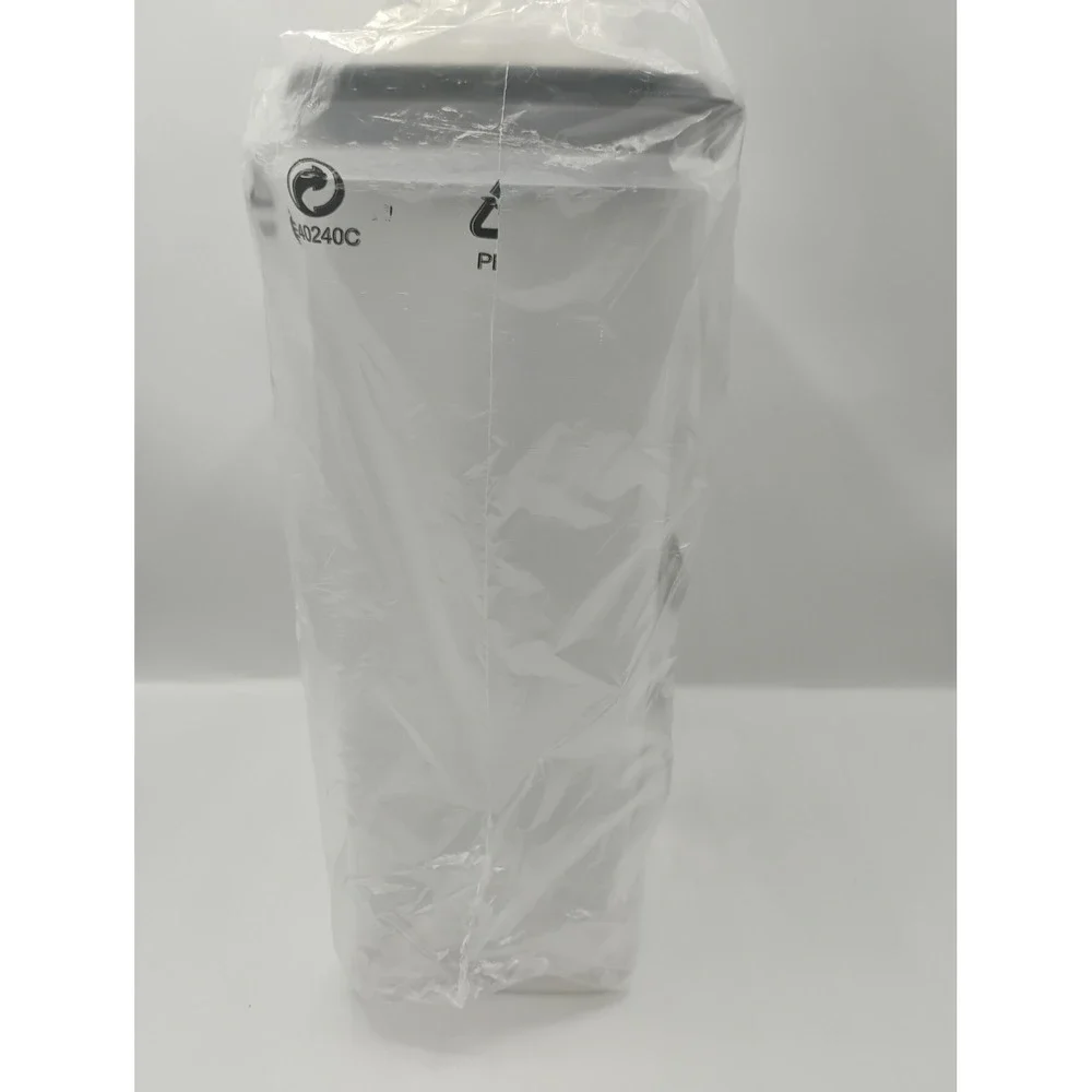 Tupperware Puppy Treat Food Container Pet Large White New Paw Print Flip Top